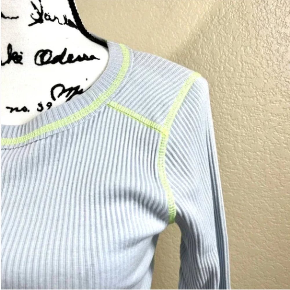 Wild Fable women top blue long sleeve crop top - Picture 3 of 9